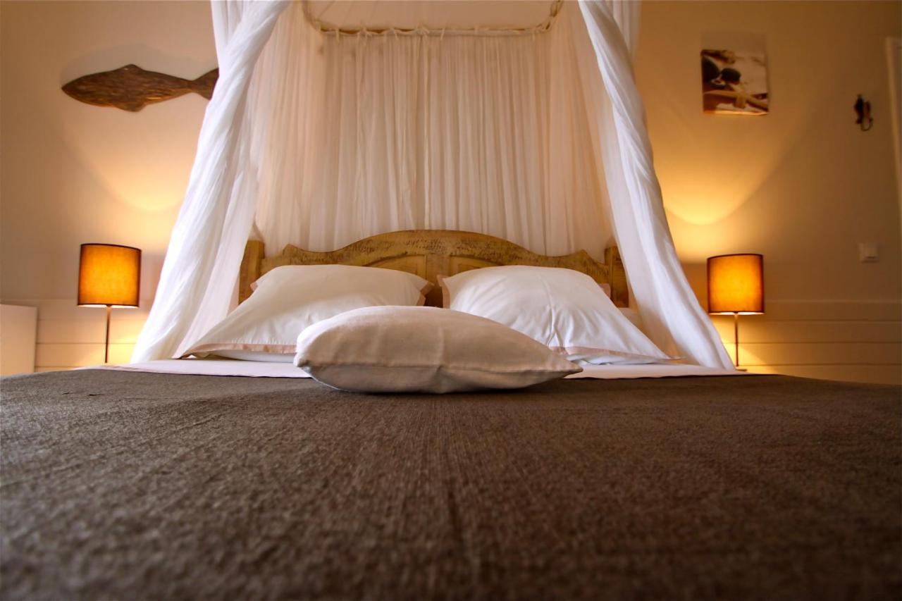 サント・リュス Ti Paradis Bed & Breakfast エクステリア 写真